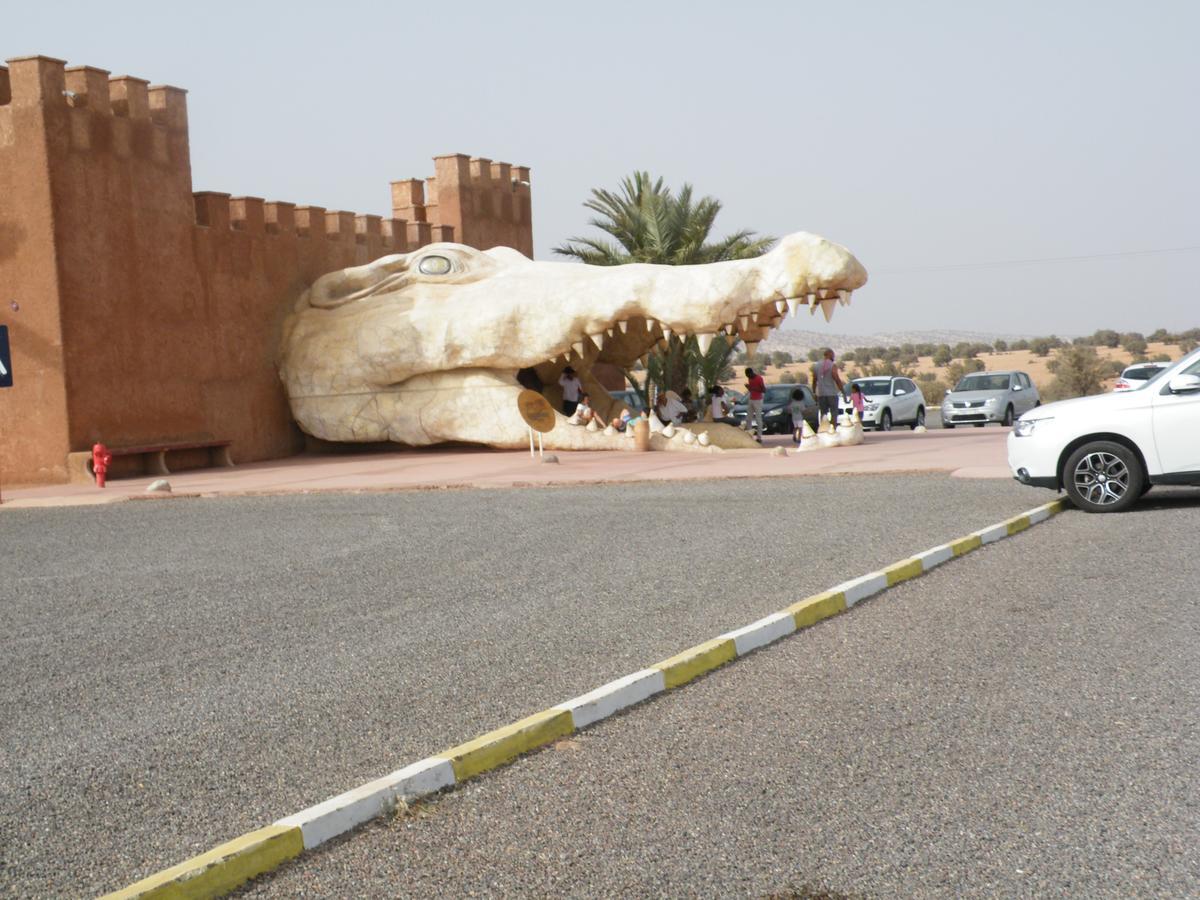 Draga, Agadir Appart Et Piscine Dans Villa, Cite Adrar Exterior photo